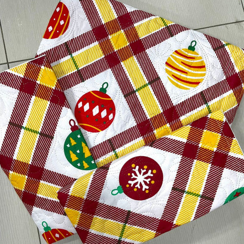 Colcha unifaz navideña doble guirnaldas