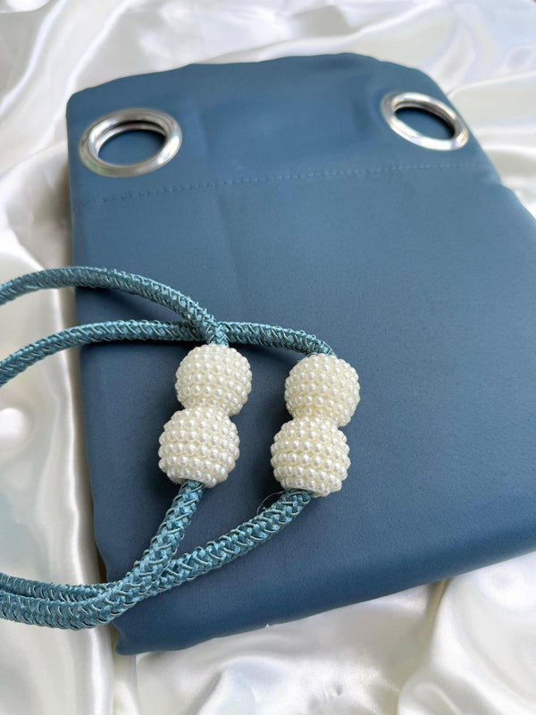 Cortina Black Out Kenia