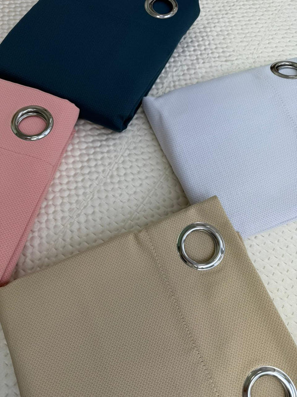 Cortina black out bristol